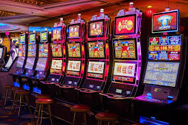 The Evolution of Online Slot Machines: Past, Present, and Future
